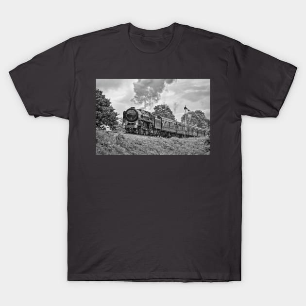 70013 Oliver Cromwell - Black and White T-Shirt by SteveHClark